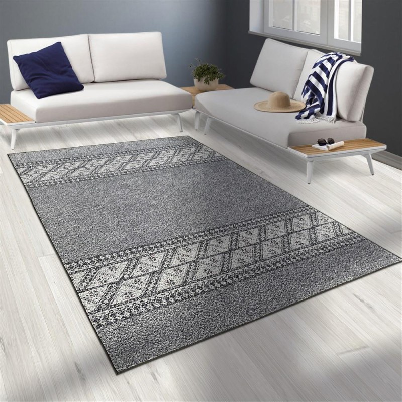 Modern Şönil Dokuma İskandinav üçgen desenli Açık Gri Halı Modern Şönil Dokuma İskandinav üçgen desenli Açık Gri Halı